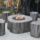 Sitzgruppen Set: Gas Feuerstelle Manchester aus Faserbeton in Baumstammoptik, hellgrau & 4x Hocker