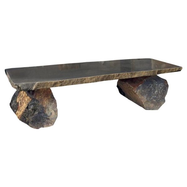 Bank, Basalt mit Naturkruste, mit liegenden Füßen, 507, teilpoliert, 140x40-50, H=45 cm (Stück)